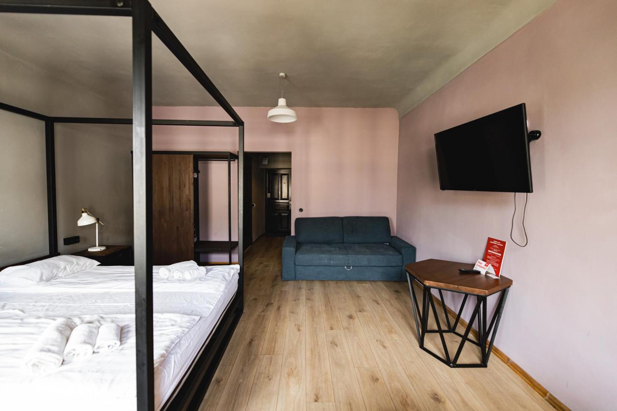 Justlvivit At The Rynok Square 4*