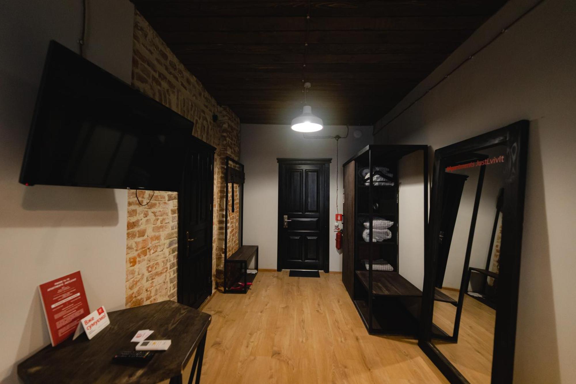公寓式飯店 Justlvivit At The Rynok Square